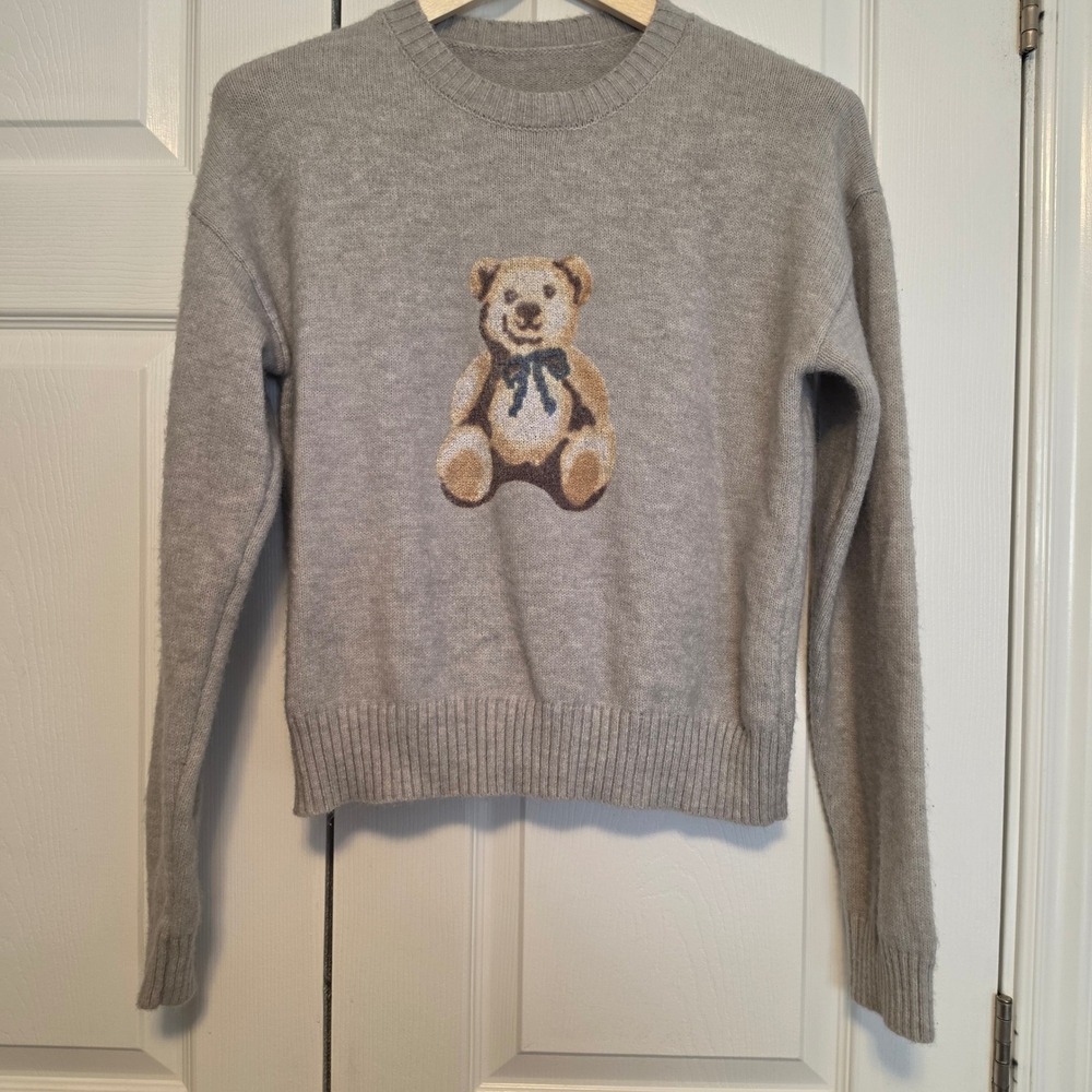 Teddy Bear Graphic Knit Sweater Heather Gray Size Small